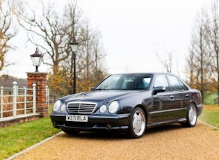 2000 MERCEDES-BENZ E55 AMG