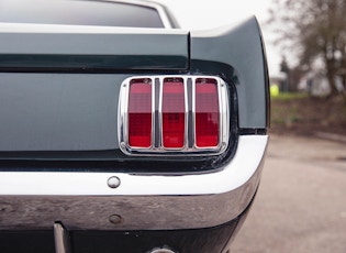 1965 FORD MUSTANG HARDTOP - LHD