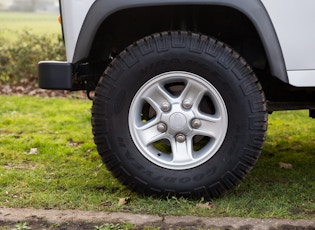 2014 LAND ROVER DEFENDER 110 SINGLE CAB PICK UP