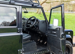 2011 LAND ROVER DEFENDER 110 XS