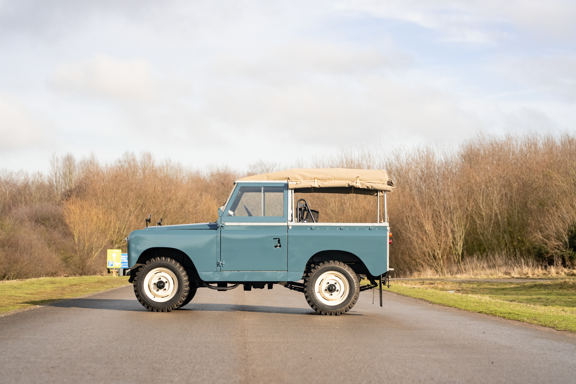 1962 LAND ROVER SERIES IIA 88