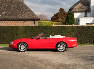 1998 JAGUAR XKR CONVERTIBLE