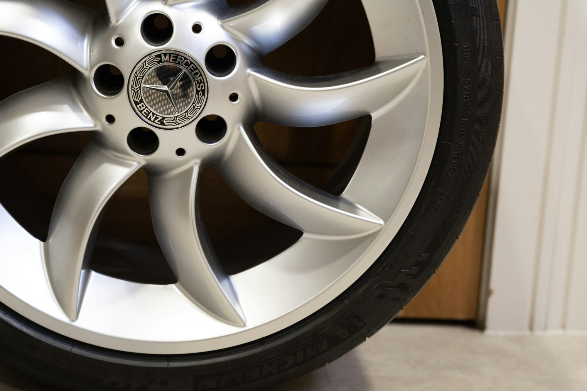 MERCEDES-BENZ MCLAREN SLR - ORIGINAL WHEELS for sale by auction in ...