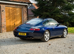 2001 PORSCHE 911 (996) CARRERA 4