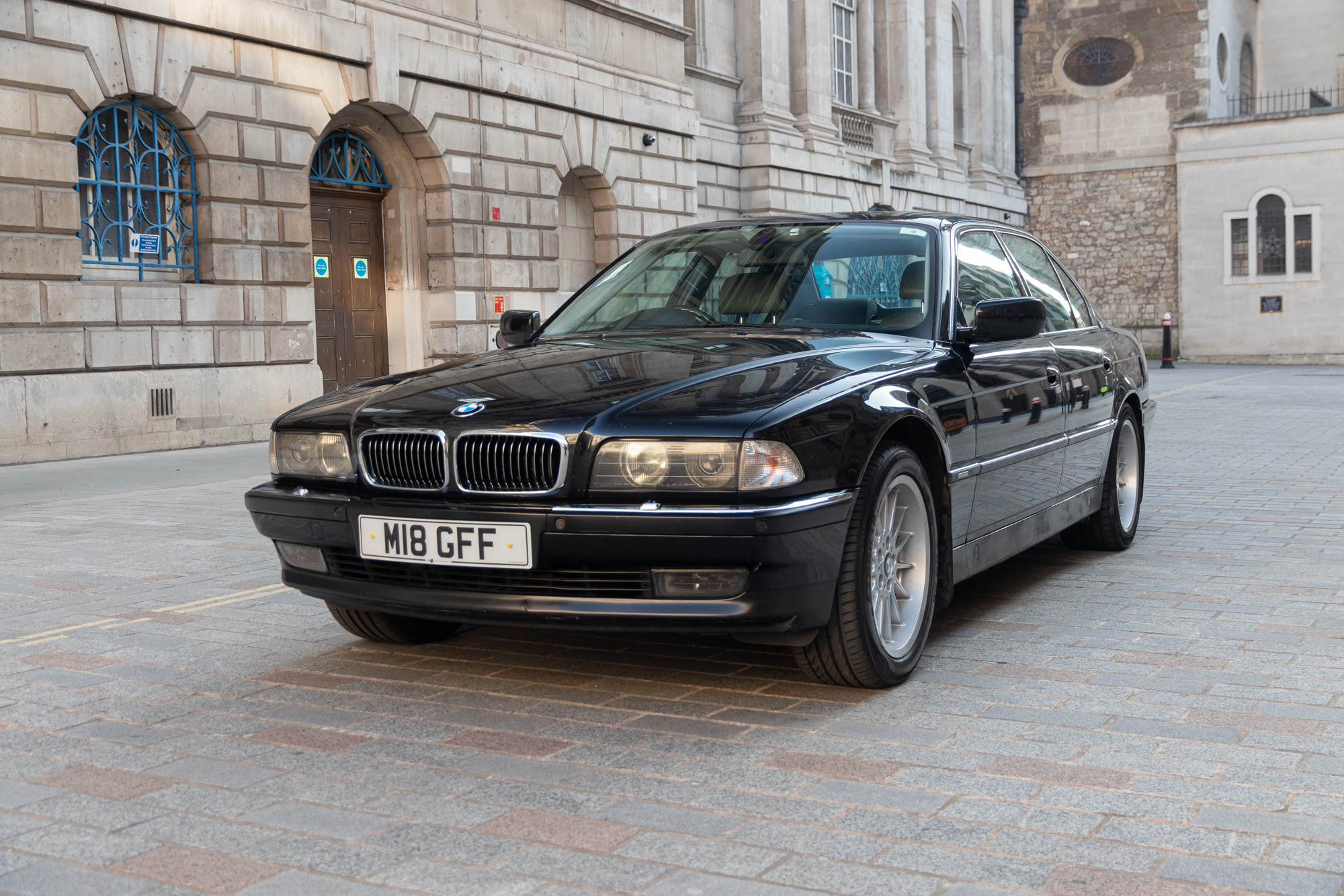 1998 BMW 750i for sale by auction in Hackney, London, United Kingdom