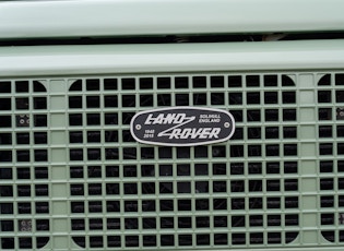 2015 LAND ROVER DEFENDER 90 HERITAGE - JLR PRESS CAR