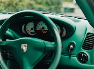 2002 PORSCHE 911 (996) CARRERA