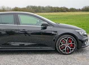 2019 RENAULT MEGANE RS 300 TROPHY