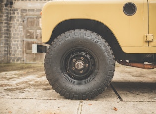 1975 LAND ROVER SERIES III 109"