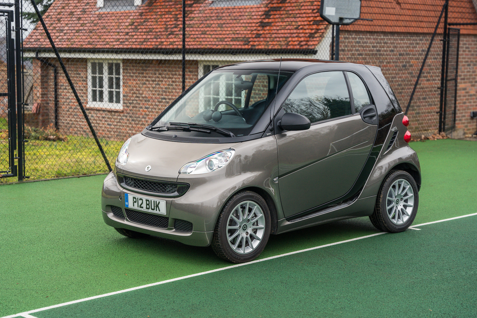 2011 SMART FORTWO - 6,303 MILES for sale by auction in Petersfield