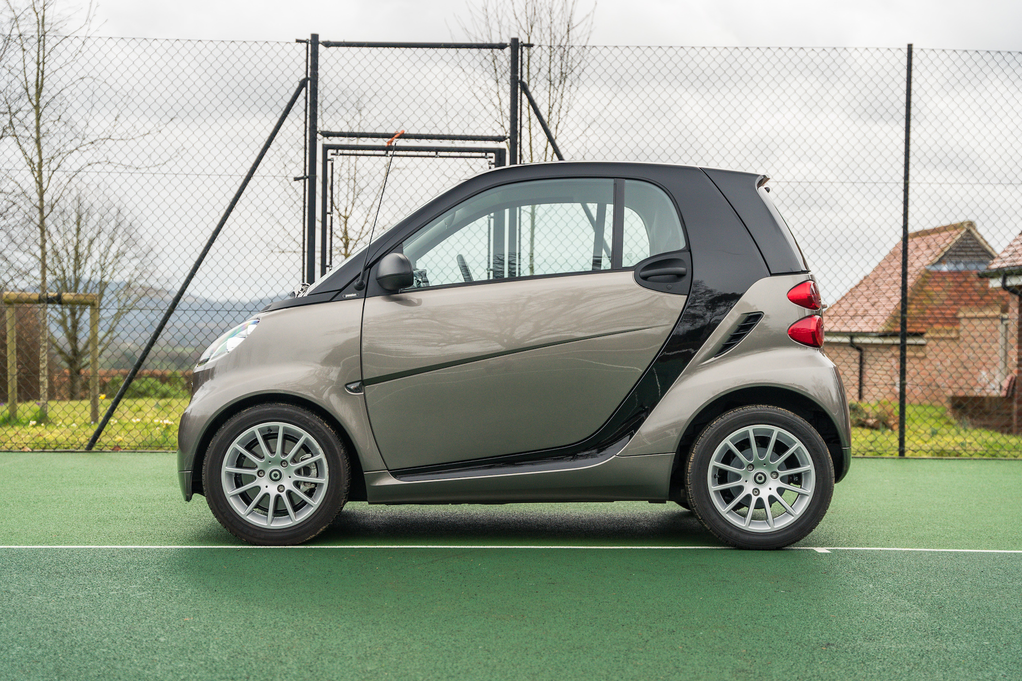 2011 SMART FORTWO - 6,303 MILES for sale by auction in Petersfield