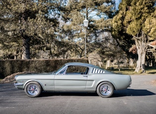 1966 FORD MUSTANG FASTBACK