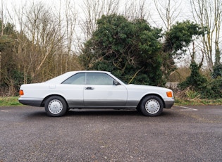 1986 MERCEDES-BENZ (W126) 560 SEC