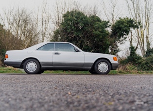 1986 MERCEDES-BENZ (W126) 560 SEC