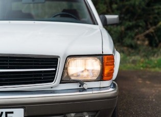 1986 MERCEDES-BENZ (W126) 560 SEC