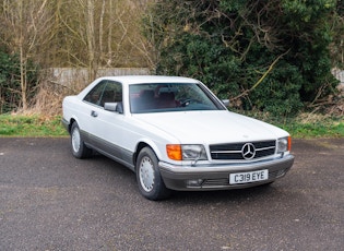 1986 MERCEDES-BENZ (W126) 560 SEC