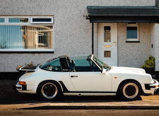 1985 PORSCHE 911 CARRERA 3.2 SPORT TARGA