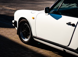 1985 PORSCHE 911 CARRERA 3.2 SPORT TARGA