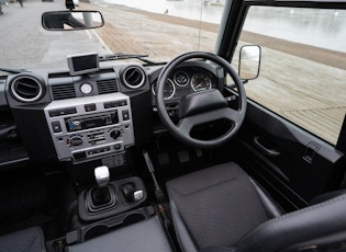 2009 LAND ROVER DEFENDER 90 SVX