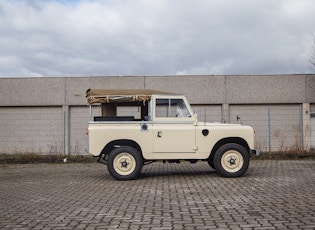 1961 LAND ROVER SERIES 11A 88"