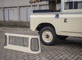 1961 LAND ROVER SERIES 11A 88"