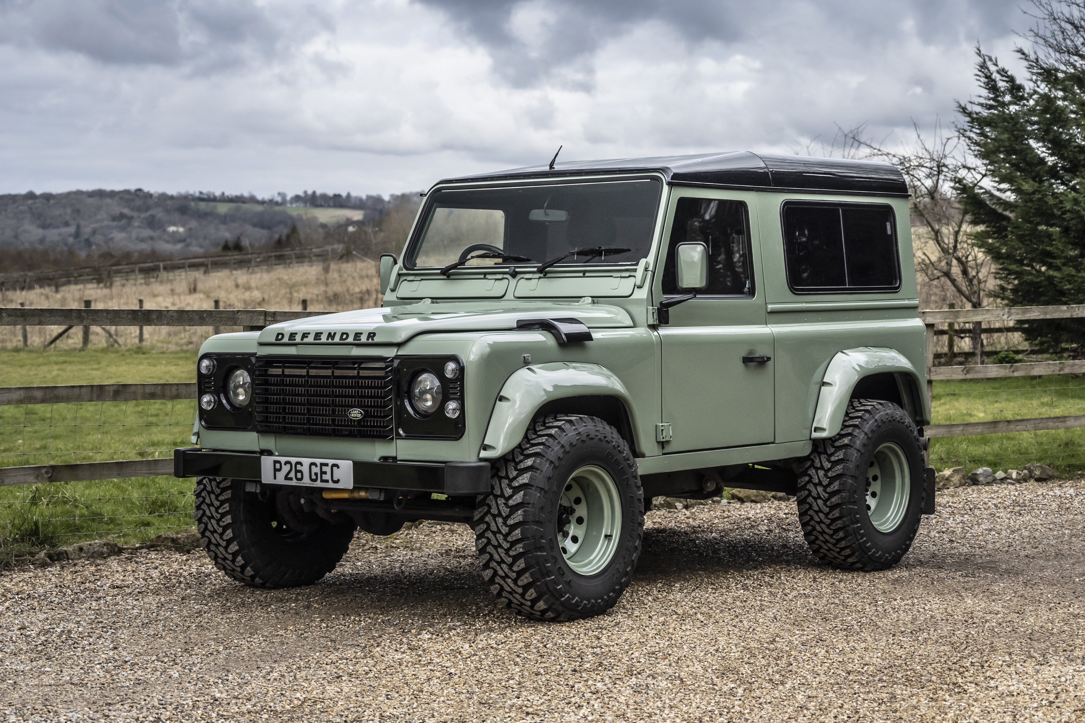 1997 land store rover defender