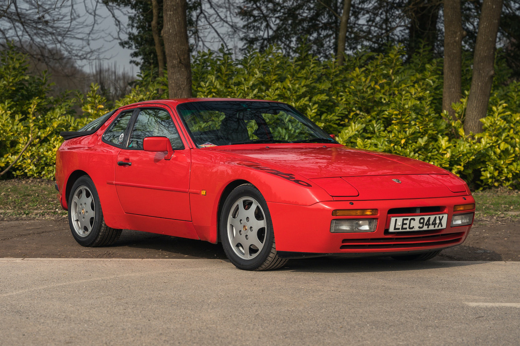 1988 PORSCHE 944 TURBO SE for sale by auction in Crawley