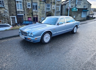 1996 DAIMLER DOUBLE SIX LWB - 20,381 MILES