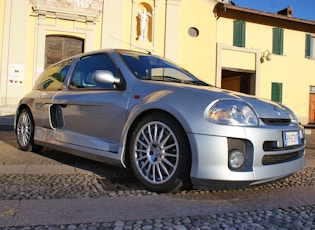 2002 RENAULT CLIO V6 PHASE 1 