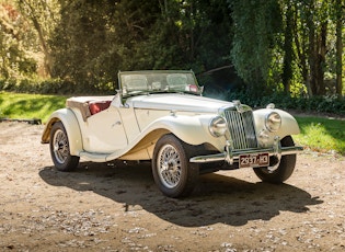 1954 MG TF 1500 MIDGET