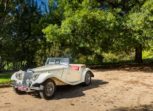 1954 MG TF 1500 MIDGET