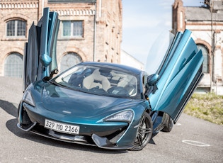 2017 MCLAREN 570GT