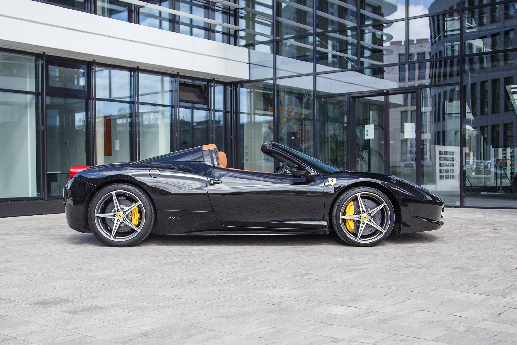 2011 FERRARI 458 SPIDER for sale by auction in Verl, Germany