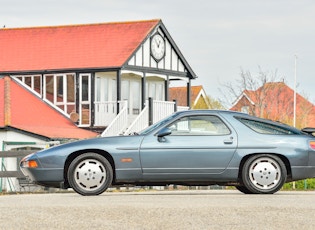 1987 PORSCHE 928 S4