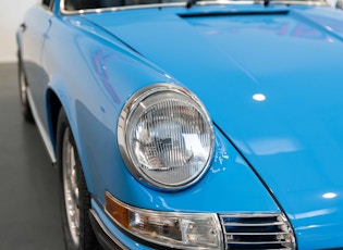 NO RESERVE: 1971 PORSCHE 911 T 2.2