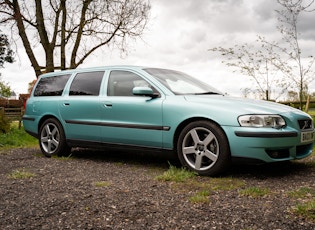 2003 VOLVO V70 R AWD 