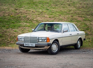 1985 MERCEDES-BENZ (W123) 200 