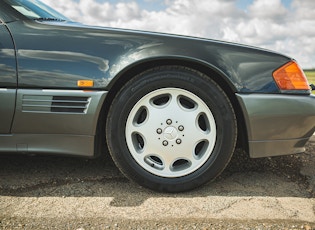 1993 MERCEDES-BENZ (R129) 500SL 
