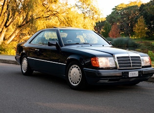 1991 MERCEDES-BENZ (W124) 300CE-24V