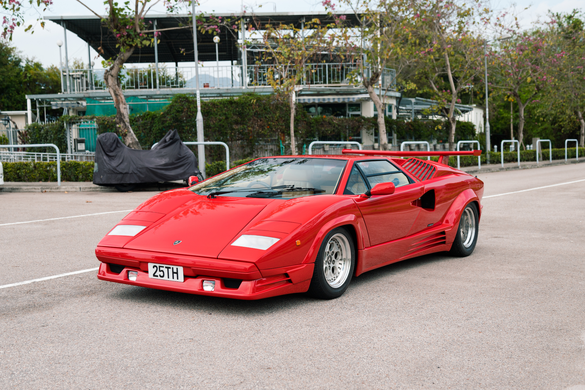 1990 LAMBORGHINI COUNTACH 25TH ANNIVERSARY for sale by