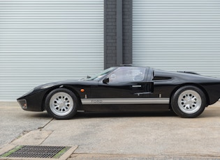 2002 FORD GT40 REPLICA