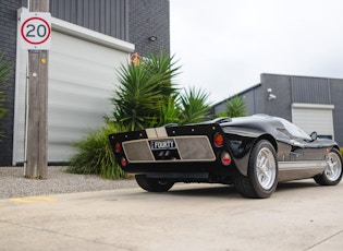 2002 FORD GT40 REPLICA