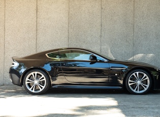 2013 ASTON MARTIN V12 VANTAGE - MANUAL