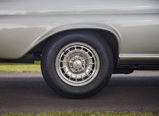 1969 MERCEDES-BENZ (W111) 280 SE CONVERTIBLE