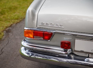 1969 MERCEDES-BENZ (W111) 280 SE CONVERTIBLE