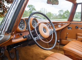 1969 MERCEDES-BENZ (W111) 280 SE CONVERTIBLE