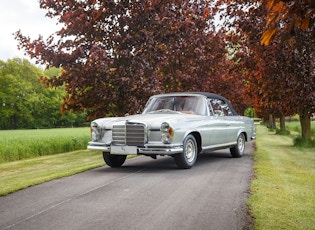 1969 MERCEDES-BENZ (W111) 280 SE CONVERTIBLE