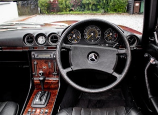 1985 MERCEDES-BENZ (R107) 500 SL