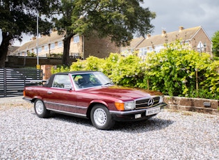 1985 MERCEDES-BENZ (R107) 500 SL