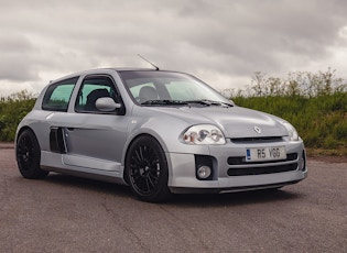 2002 RENAULT CLIO V6 PHASE 1 